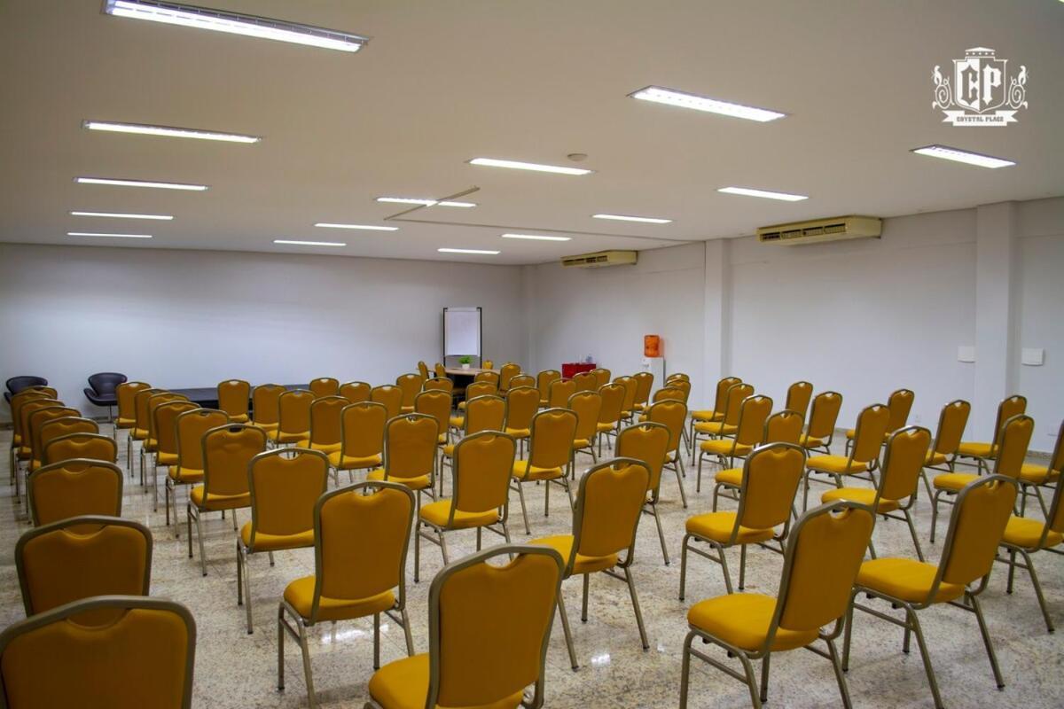 Elegancia & Conforto Flat Mobiliado Goiânia Esterno foto